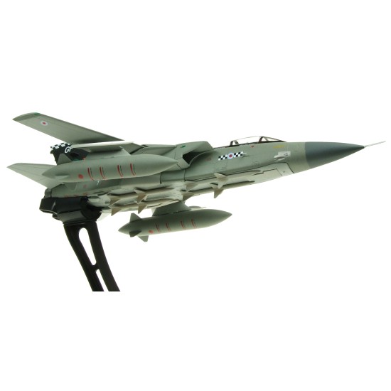 AV7251002 - 1/72 PANAVIA TORNADO F3 ZG797 43 SQN RAF LEUCHERS FIGHTING COCKS