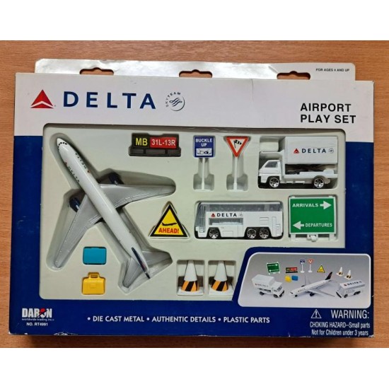 DELTA AIRLINES AIRPORT PLAYSET RT4991 - WORN BOX