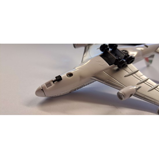 DARON EMIRATES A380 DIECAST TOY MODEL RT9904 - NO BOX MISSING WHEEL DARON EMIRATES A380 DIECAST TOY MODEL RT9904 - NO BOX MISSING WHEEL