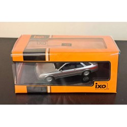 IXO 1/43 FORD SIERRA XR4I SILVER 1984 CLC483N.22 - CRACKED CASE IXO 1/43 FORD SIERRA XR4I SILVER 1984 CLC483N.22 - CRACKED CASE