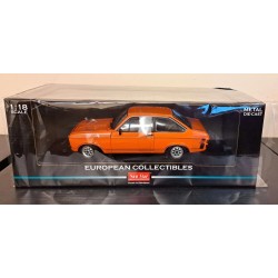 SUNSTAR 1/18 1975 FORD ESCORT MKII SPORT ORANGE 4630R - DAMAGED BOX SUNSTAR 1/18 1975 FORD ESCORT MKII SPORT ORANGE 4630R - DAMAGED BOX
