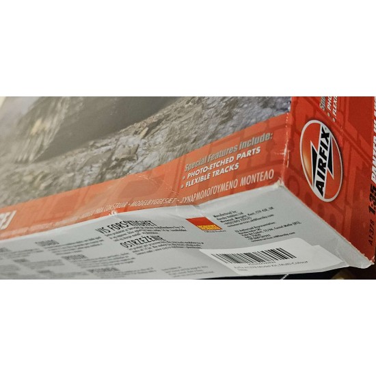 AIRFIX 1/35 PANZER III AUSF J (PLASTIC KIT) A1378 - BOX DAMAGE