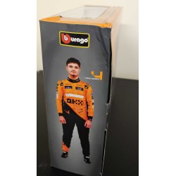 BURAGO 1/43 MCLAREN MCL 38 NO.4 LANDO NORRIS 2024 PIT PASS SET 18-38451 -CREASED BURAGO 1/43 MCLAREN MCL 38 NO.4 LANDO NORRIS 2024 PIT PASS SET 18-38451 -CREASED