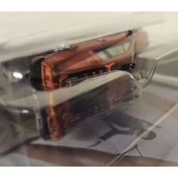 MINI GT 1/64 LOTUS ESPRIT TURBO JAMES BOND FOR YOUR EYE ONLY (RHD) - DAMAGED