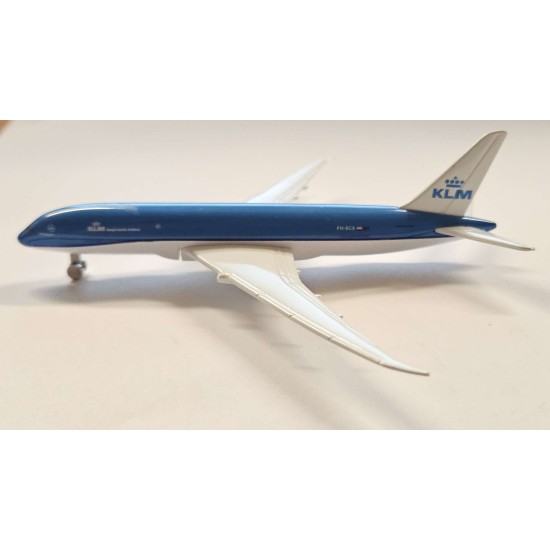 PPC KLM B787 DIECAST MODEL PLANE - MISSING ENGINE