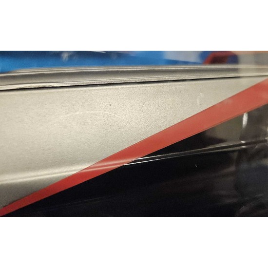 GREENLIGHT 1/24 1983 GMC VANDURA THE A TEAM VAN - PAINT DAMAGE GREENLIGHT 1/24 1983 GMC VANDURA THE A TEAM VAN - PAINT DAMAGE