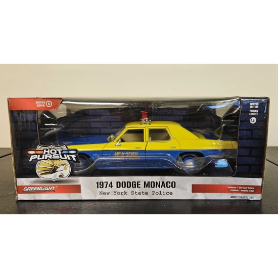 1/24 HOT PURSUIT SERIES 5 1974 DODGE MONACO NEW YORK STATE POLICE - PAINT DEFECT 1/24 HOT PURSUIT SERIES 5 1974 DODGE MONACO NEW YORK STATE POLICE - PAINT DEFECT