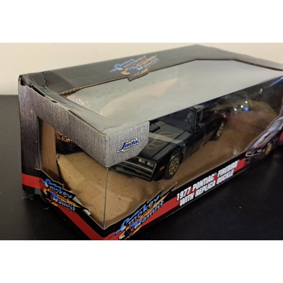 JADA 1/24 PONTIAC FIREBIRD SMOKEY AND THE BANDIT + BELT BUCKLE 30998 BOX DAMAGE JADA 1/24 PONTIAC FIREBIRD SMOKEY AND THE BANDIT + BELT BUCKLE 30998 BOX DAMAGE