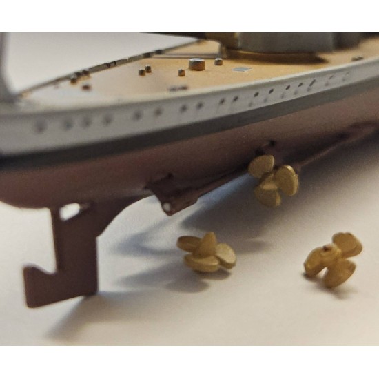 PANZERKAMPF 1/1000 HMS HOOD BATTLESHIP (LEGION SERIES) 10005LA - DAMAGED