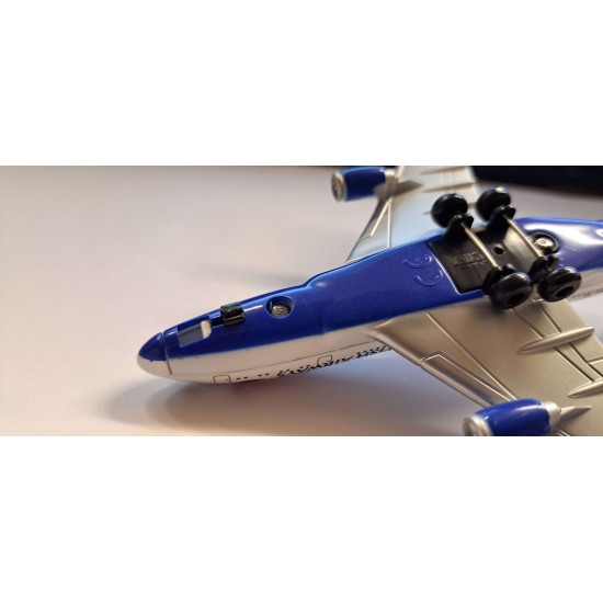 BRITISH AIRWAYS A380 DIECAST MODEL RT6008 - MISSING WHEEL BRITISH AIRWAYS A380 DIECAST MODEL RT6008 - MISSING WHEEL