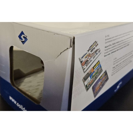 SOLIDO 1/18 1980 LADA NIVA VLADA GREY S1807302 - TORN BOX