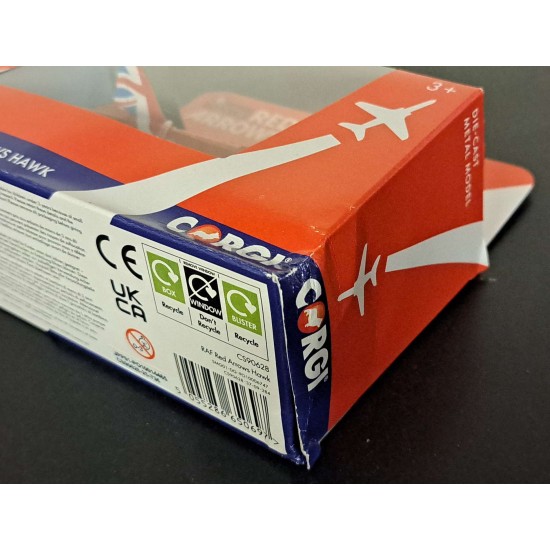 CORGI SHOWCASE RAF RED ARROWS HAWK CS90628 - BOX DAMAGED CORGI SHOWCASE RAF RED ARROWS HAWK CS90628 - BOX DAMAGED