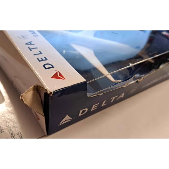 DARON DELTA AIRLINES A350 DIECAST TOY PLANE RT4995 - BOX DAMAGE