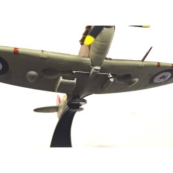 RAF 1/72 SUPERMARINE SPITFIRE MK VB 1941 40605 - MODEL DAMAGE RAF 1/72 SUPERMARINE SPITFIRE MK VB 1941 40605 - MODEL DAMAGE