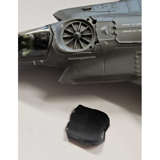 RAF 1/72 F-35B LIGHTNING II 40620 - MODEL DAMAGED