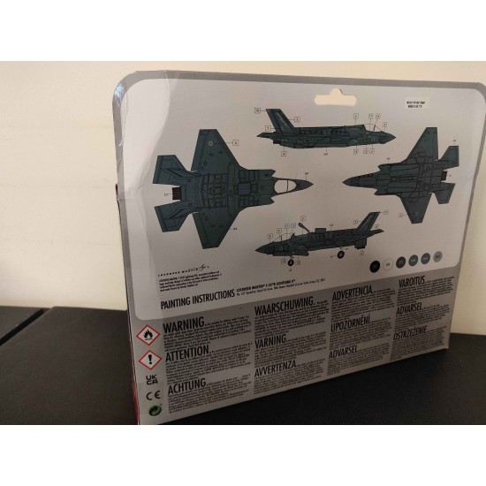 STARTER SET - 1/72 LOCKHEED MARTIN F-35B LIGHTNING II A55010 DENTED BOX