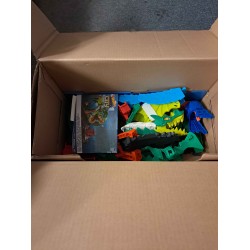 HOT WHEELS CITY BUNDLE WITH 4 PLAYSETS HPM07 OPENED BOX HOT WHEELS CITY BUNDLE WITH 4 PLAYSETS HPM07 OPENED BOX