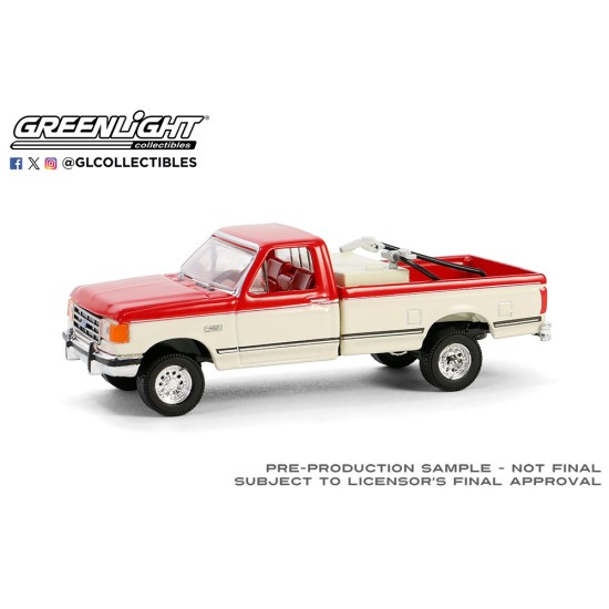 GL48090-E - 1/64 DOWN ON THE FARM SERIES 9 - 1991 FORD F-250 XLT WITH FUEL TRANSFER TANK - SCARLET RED AND COLONIAL WHITE SOLID PACK