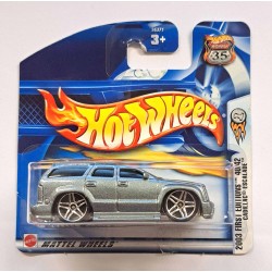 HOT WHEELS 2003 FIRST EDITIONS 40/42 CADILLAC ESCALADE #052 56371 - DAMAGED CARD