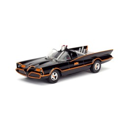 1/32 BATMAN 1966 CLASSIC TV SERIES BATMOBILE