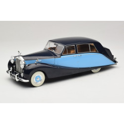 1/18 ROLLS ROYCE SILVER WRAITH EMPRESS BY HOOPER BLACK/BLUE 1956 MCG18051