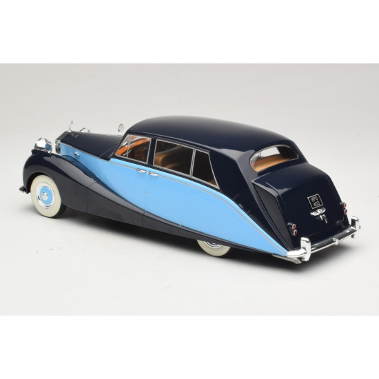 1/18 ROLLS ROYCE SILVER WRAITH EMPRESS BY HOOPER BLACK/BLUE 1956 MCG18051