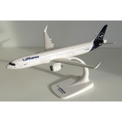 PPC 1/200 LUFTHANSA A321 NEO D-AIEI 225094 (PLASTIC SNAP-FIT MODEL)