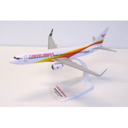 PPC 1/200 SURINAM AIRWAYS B737-800 PZ-TCX 225100 (PLASTIC SNAP-FIT MODEL)
