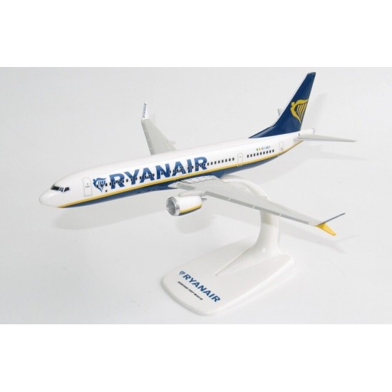 1/200 RYANAIR B737 MAX 8