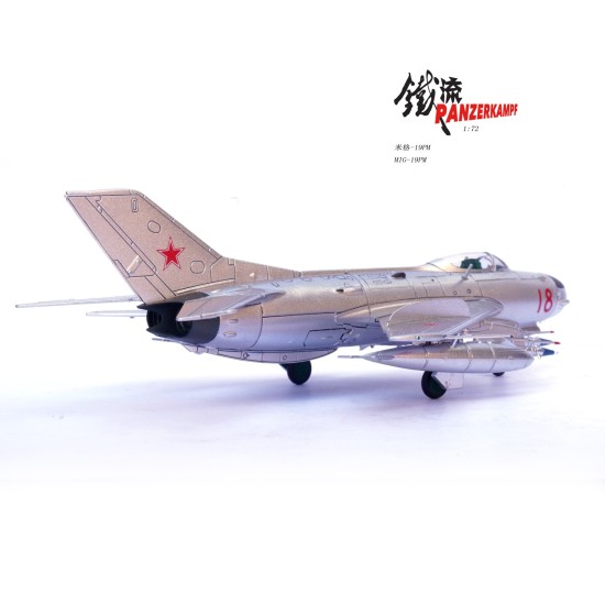 1/72 MIG-19PM USSR NUMBER 18