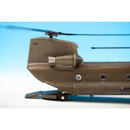 1/72 CHINOOK HELICOPTER