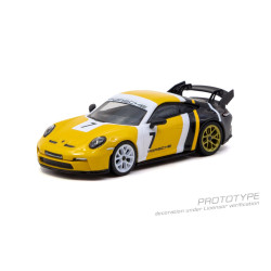 1/64 PORSCHE 911 GT3 (992) YELLOW/BLACK 1/64 PORSCHE 911 GT3 (992) YELLOW/BLACK