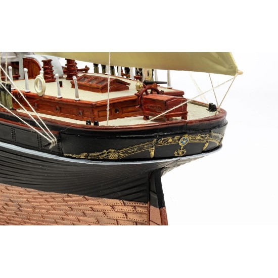 1/130 CUTTY SARK PLASTIC MODEL KIT A09253V