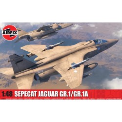 1/48 SEPECAT JAGUAR GR.1/GR.1A (PLASTIC KIT) A11010