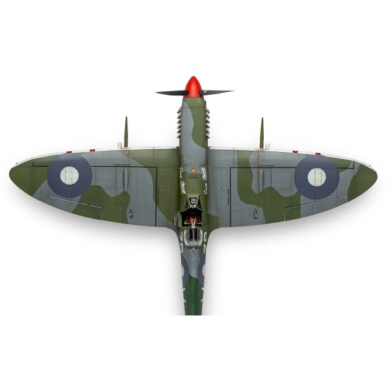 1/24 SUPERMARINE SPITFIRE MK.VIII (PLASTIC KIT) A17002