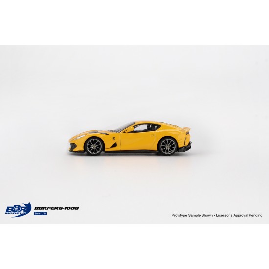 1/64 FERRARI 812 COMPETIZIONE GIALLO MODENA