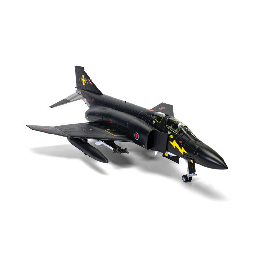 1/48 MCDONNELL DOUGLAS PHANTOM II FG.1 XV582 BLACK MIKE 1/48 MCDONNELL DOUGLAS PHANTOM II FG.1 XV582 BLACK MIKE