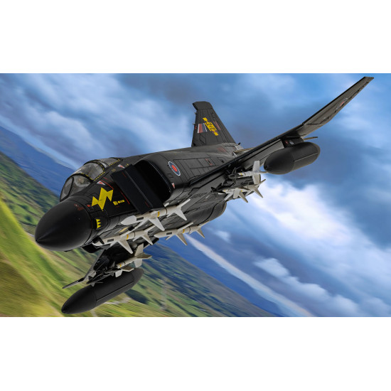 1/48 MCDONNELL DOUGLAS PHANTOM II FG.1 XV582 BLACK MIKE 1/48 MCDONNELL DOUGLAS PHANTOM II FG.1 XV582 BLACK MIKE
