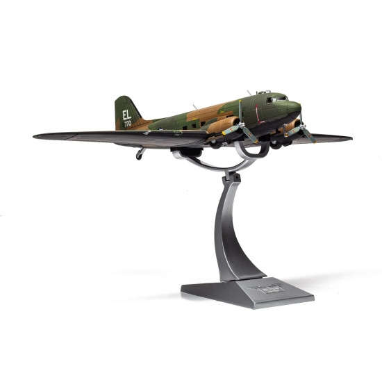 1/72 DOUGLAS AC-47 GUNSHIP SPOOKY 71 VIETNAM 1969 AA38212A 1/72 DOUGLAS AC-47 GUNSHIP SPOOKY 71 VIETNAM 1969 AA38212A