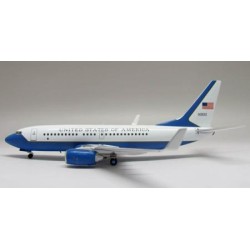 AV27370514 - 1/200 USA C-40C BBJ (737-7CP) 05-0932 AV27370514 - 1/200 USA C-40C BBJ (737-7CP) 05-0932