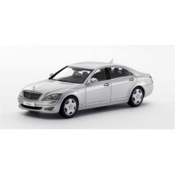 KY03632S - 1/43 MERCEDES BENZ S600L (V221) SILVER KY03632S - 1/43 MERCEDES BENZ S600L (V221) SILVER