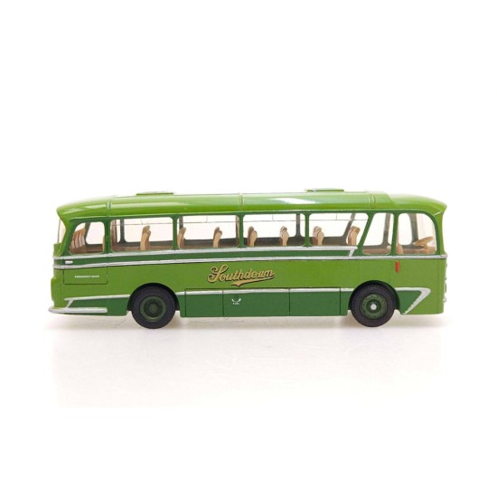 EFE 1/76 SOUTHDOWN HARRINGTON CAVALIER EXCURSION COACH 12101