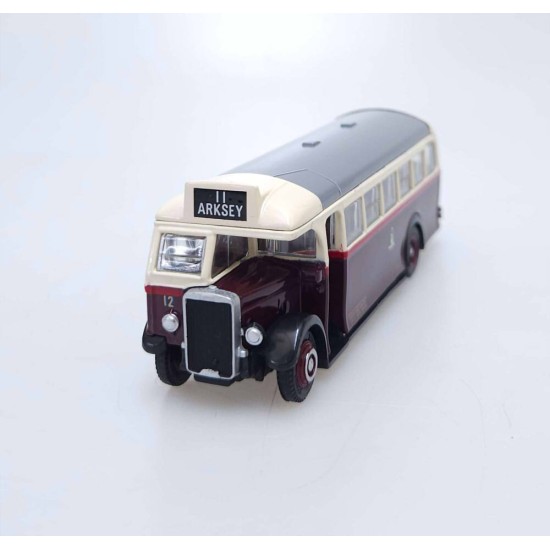 EFE 1/76 LEYLAND TS8 TIGER TYPE B DONCASTER ROUTE 11 ARKSEY 18404