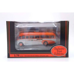 EFE 1/76 BEDFORD SB DUPLE VEGA ORANGE LUXURY COACHES 18701