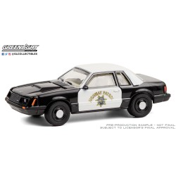 1/64 HOT PURSUIT SERIES 36 - 1982 FORD MUSTANG SSP - CALIFORNIA HIGHWAY PATROL 1/64 HOT PURSUIT SERIES 36 - 1982 FORD MUSTANG SSP - CALIFORNIA HIGHWAY PATROL
