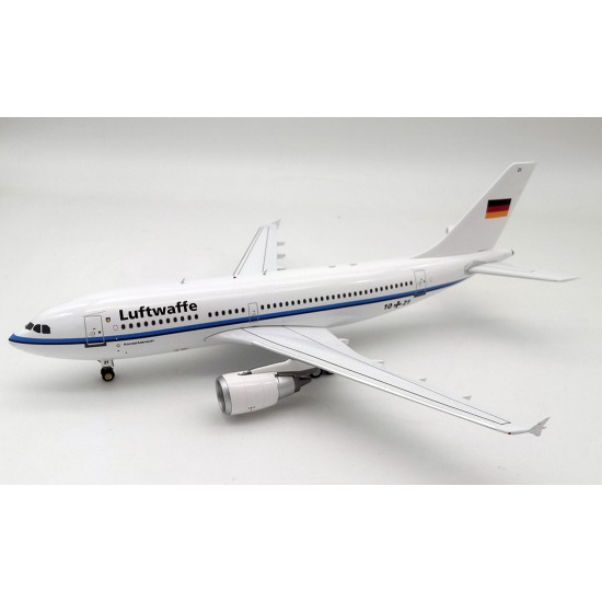 1/200 GERMAN AIR FORCE AIRBUS A310 10 21 WITH STAND
