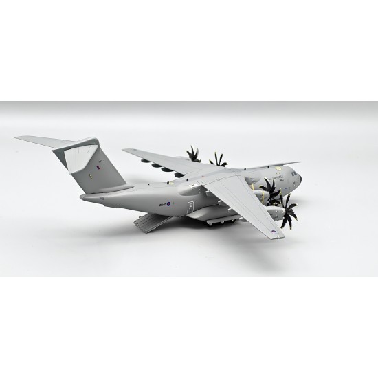 1/200 UK - AIR FORCE AIRBUS A400M ATLAS REG.: ZM401 WITH STAND NEW TOOLING 1/200 UK - AIR FORCE AIRBUS A400M ATLAS REG.: ZM401 WITH STAND NEW TOOLING