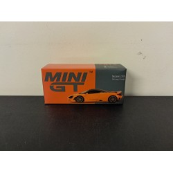 1/64 MCLAREN 750S MCLAREN ORANGE (RHD) MGT00814-R PAINT DAMAGE