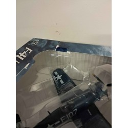 LEGION 1/72 F-4U-1A CAPT P.C. DELONG, 1945 DAMAGED BOX LEGION 1/72 F-4U-1A CAPT P.C. DELONG, 1945 DAMAGED BOX