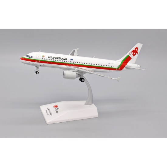 1/200 TAP AIR PORTUGAL AIRBUS A320 REG: CS-TNC WITH STAND TAP32077Y
